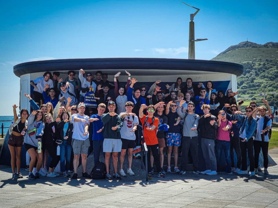 Students in Ireland doing the gator chomp
