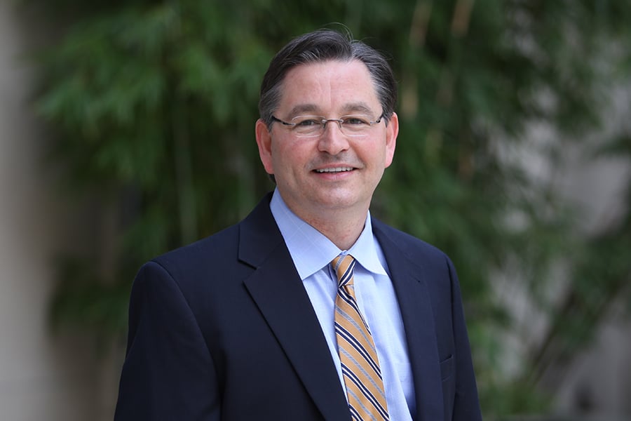 UF Warrington MS in Finance Instructor Andy Naranjo