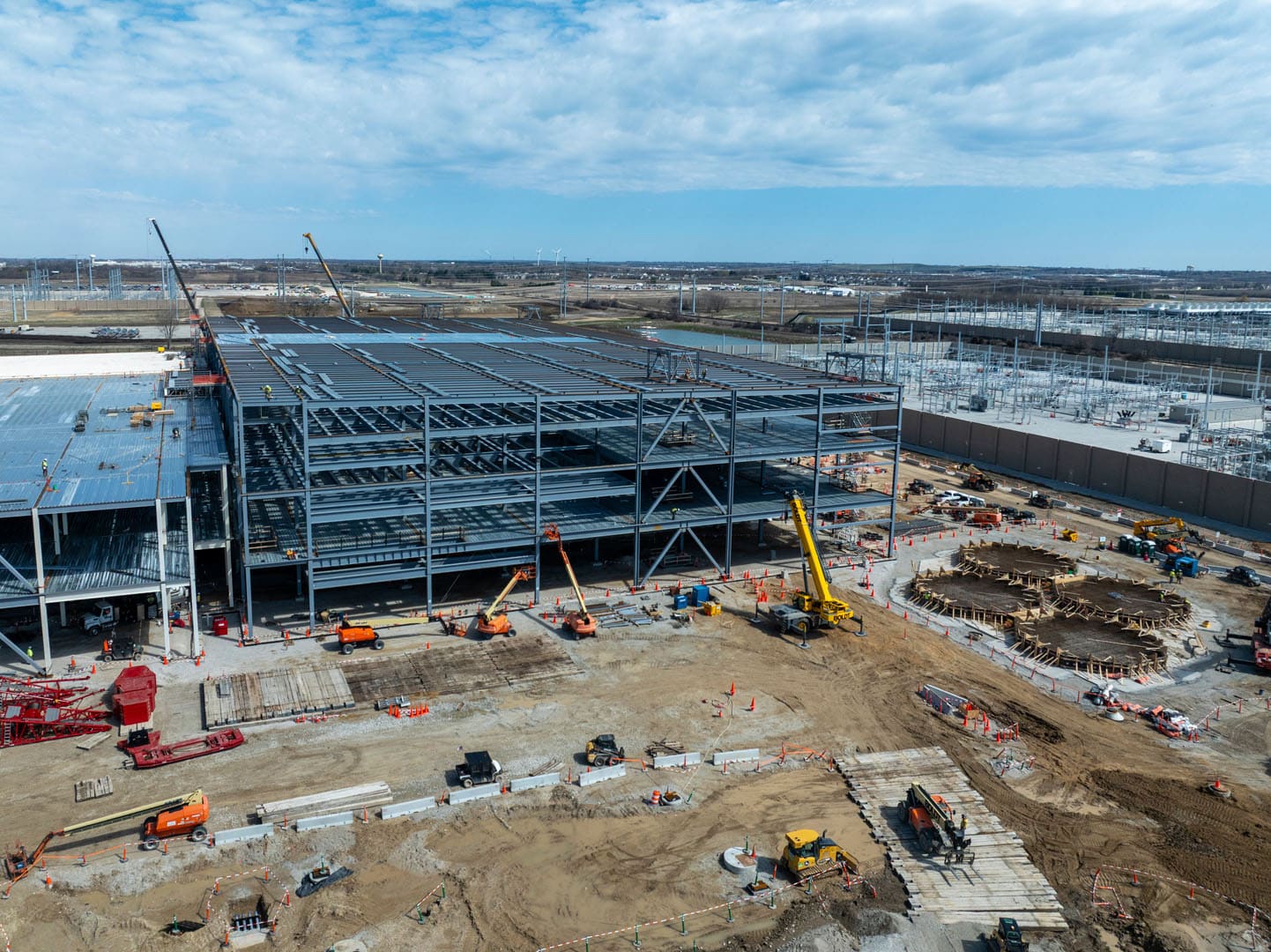 A bird's eye view of the construction of a data center warehouse.